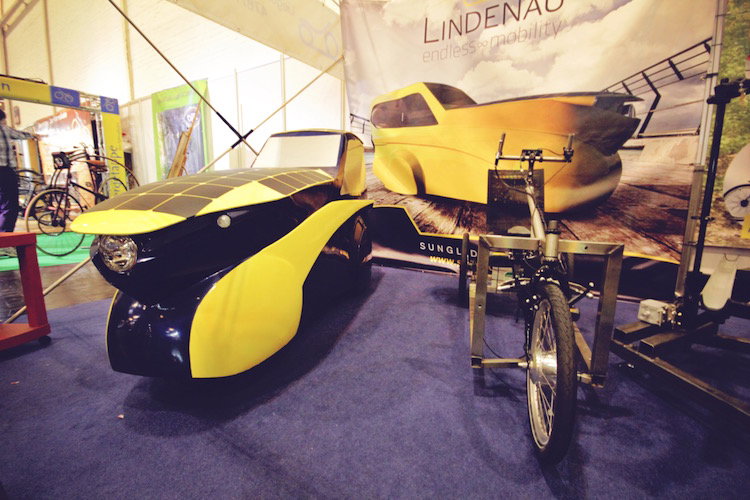 Messe Essen 2015 Neuheiten Solarmobil mit Fahrrad