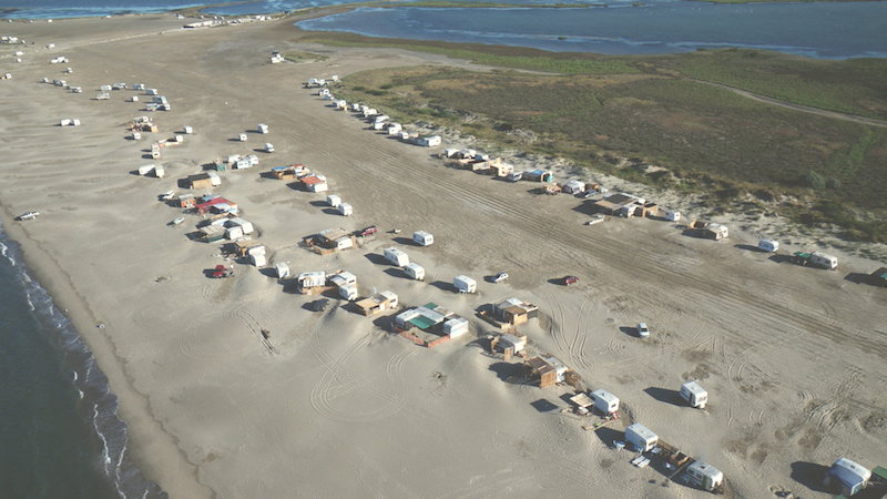 El acceso a la playa Piémanson ha sido prohibido para los campistas