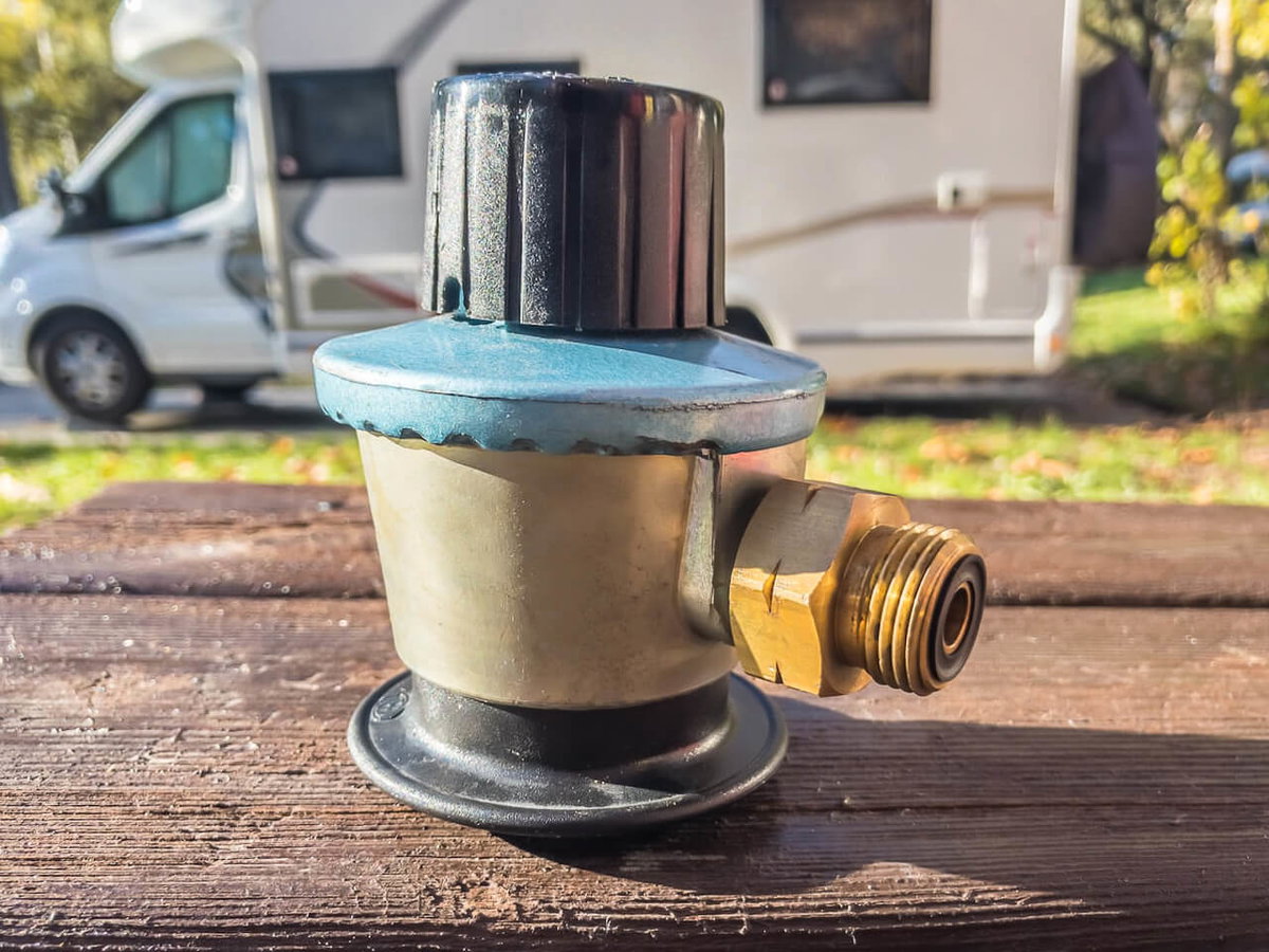 Adaptador de bombonas de gas para España y Portugal