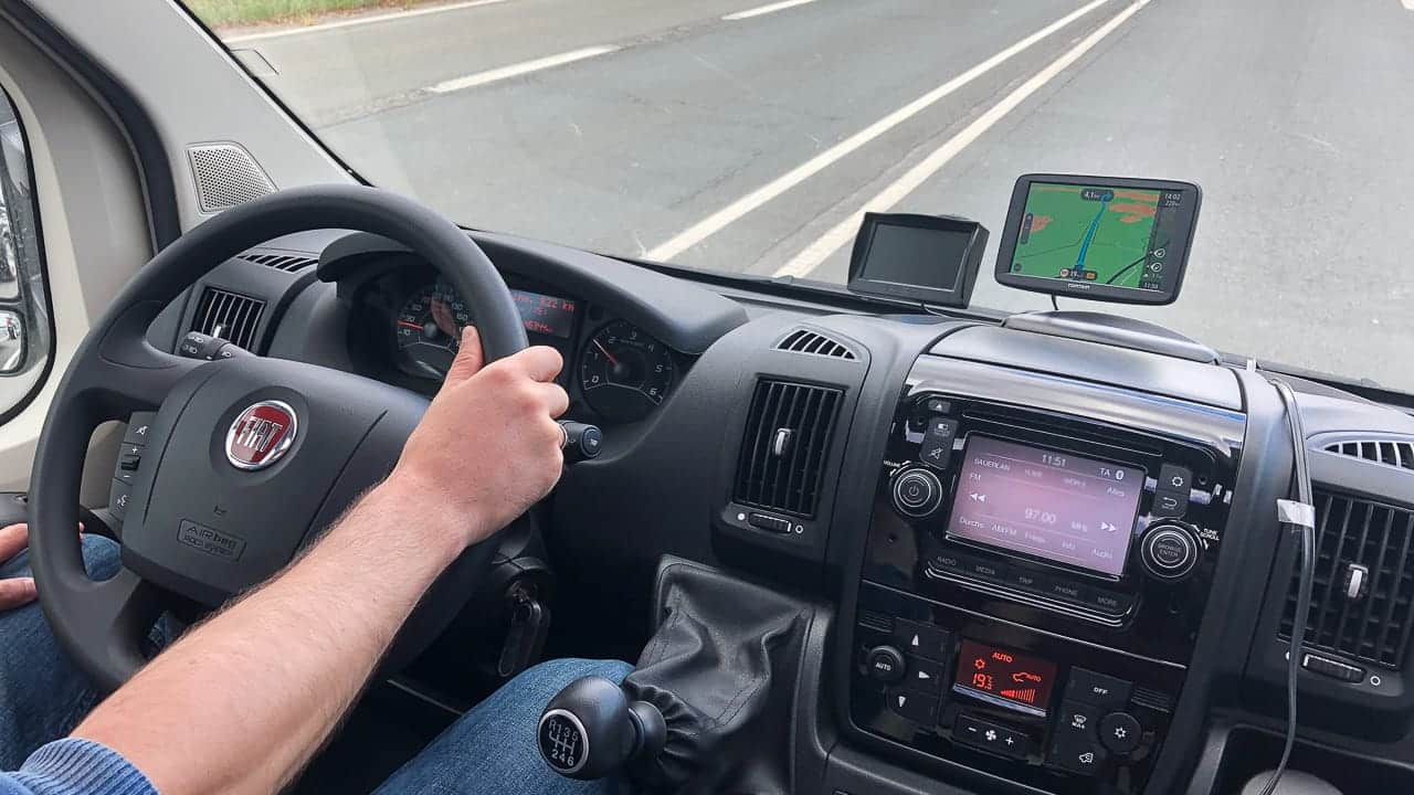 Navegación para autocaravanas y caravanas: sigue siempre el camino correcto