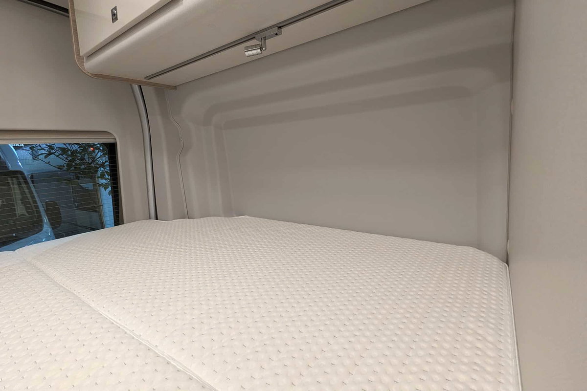 Cama Bürstner Lineo C 590