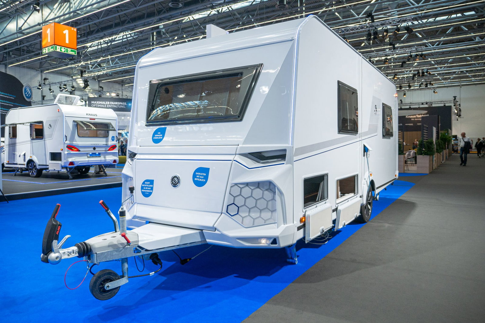 Knaus Yaseo 500 DK (2024): caravana sin gas y de bajo peso - ¡con recorrido de 360º!
