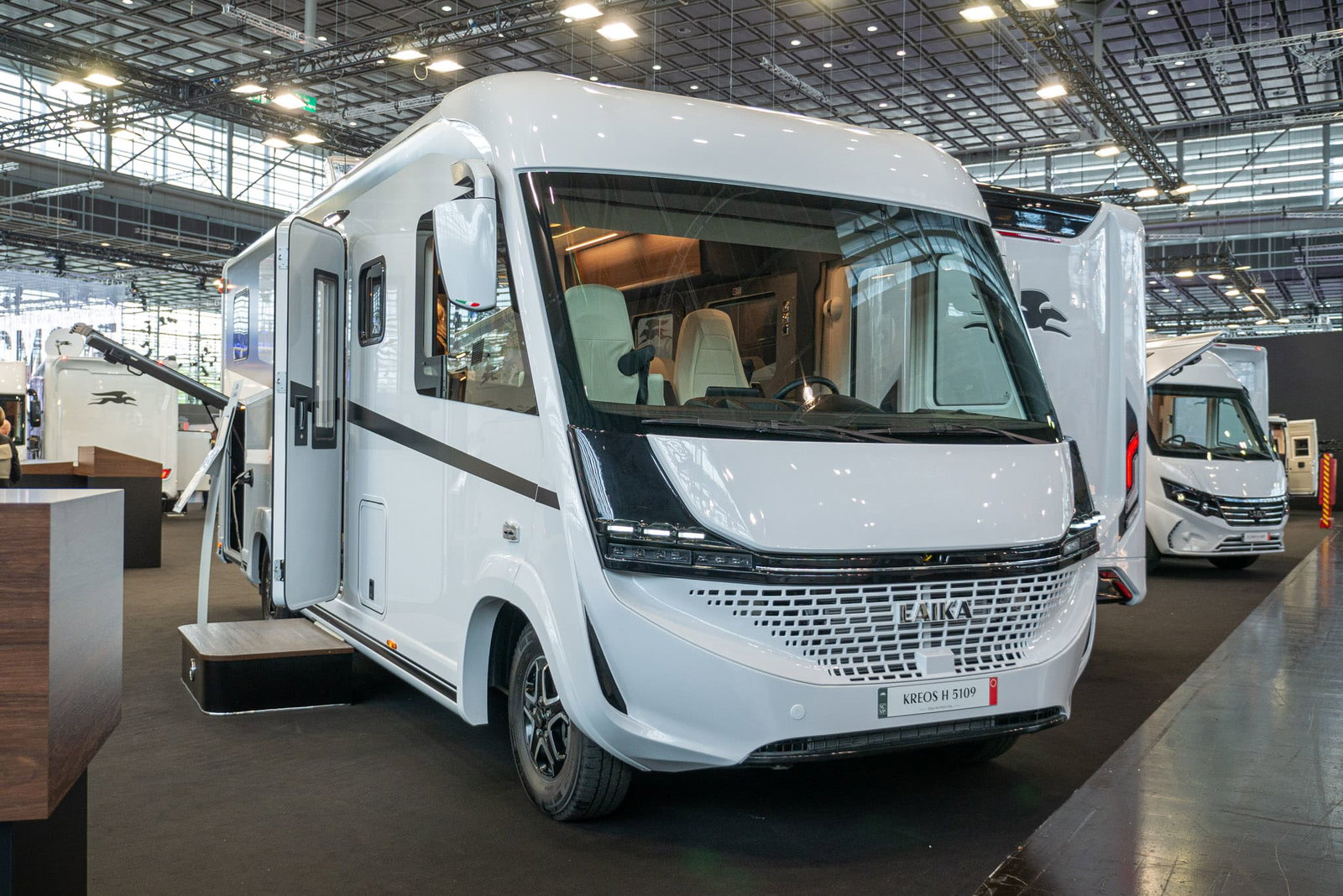 Laika Kreos H 5109 (2024): autocaravana de lujo totalmente integrada en una clase propia - ¡con recorrido en 360°!