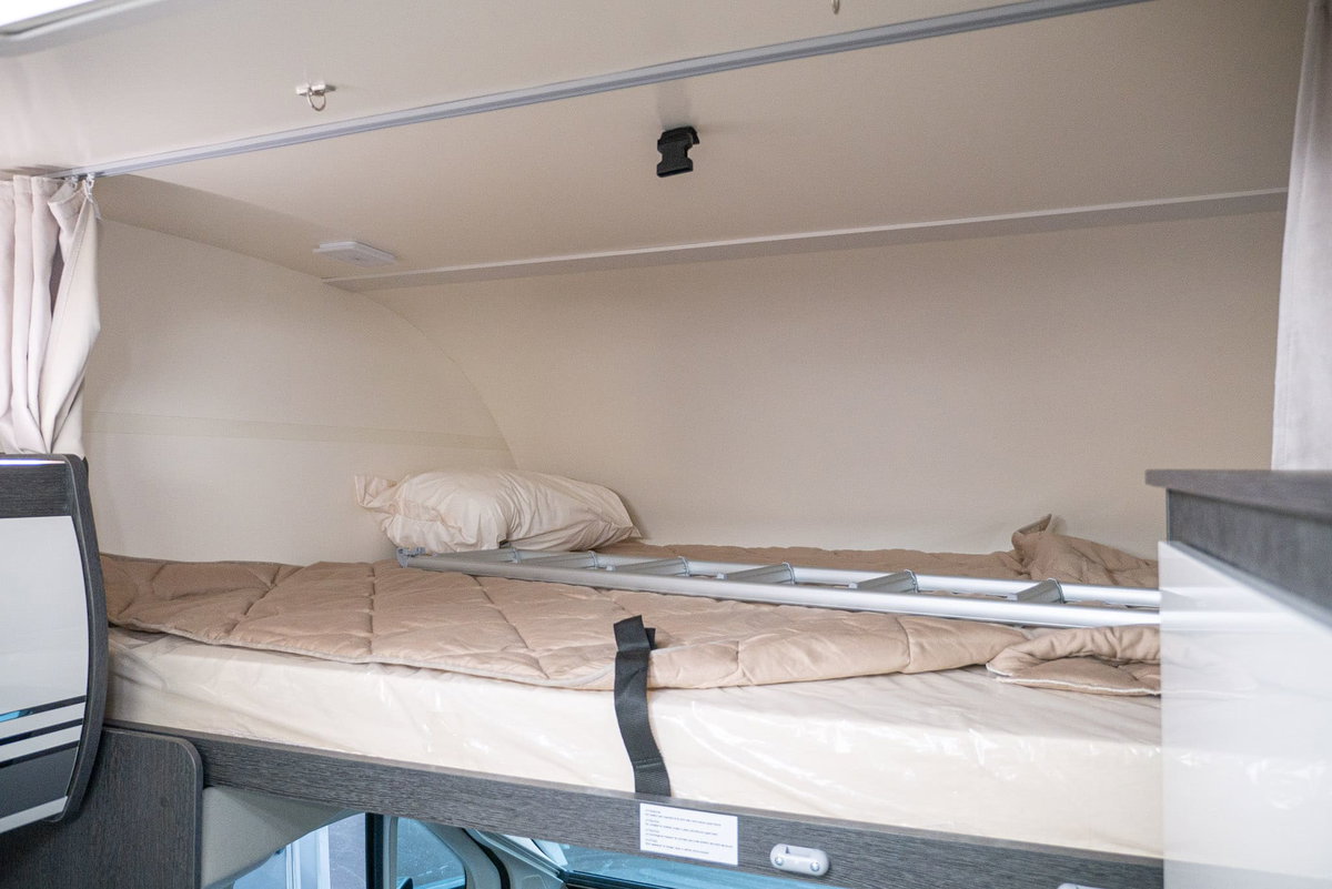 Roller Team Kronos 279 M Caravan Salon 2023 Alkovenbett