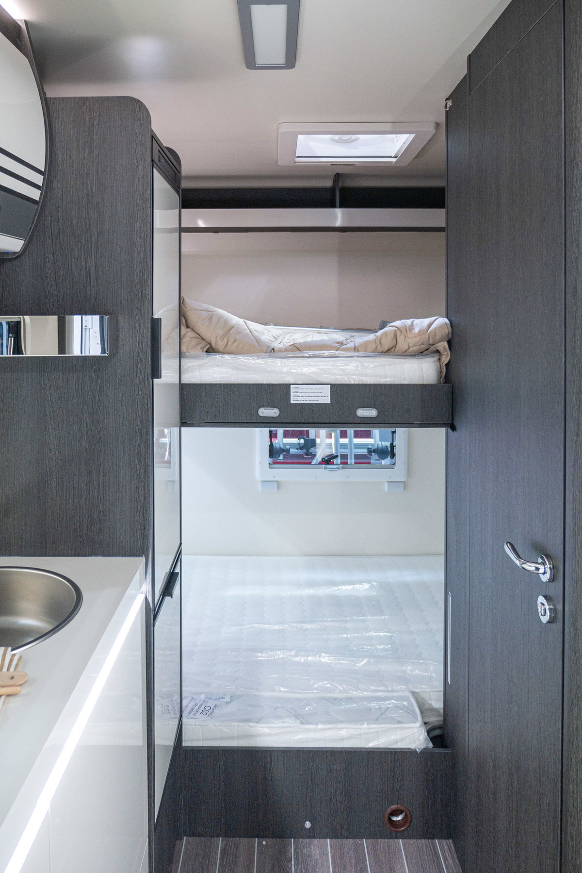 Roller Team Kronos 279 M Caravan Salon 2023 Doppelbett im Heck