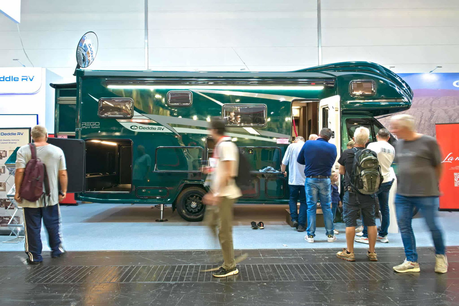 Deddle Carbonic Liner 78: autocaravana de China para viajes de lujo al más alto nivel