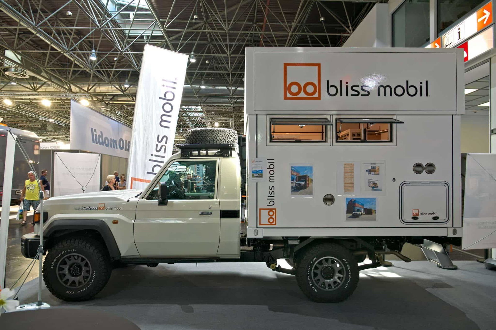 Bliss Mobil 8 Pie (2025) - Cabina de expedición para entusiastas del todoterreno