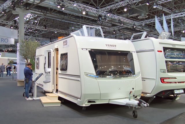 Litera, cabina de ducha y 5 plazas para dormir: esto ofrece la nueva caravana familiar