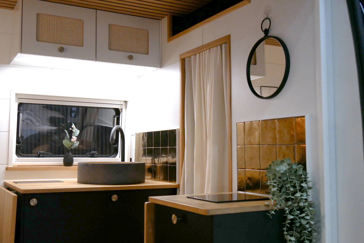 Reformas de furgonetas al estilo Boho: FidiBus le da un toque bonito a tu camper