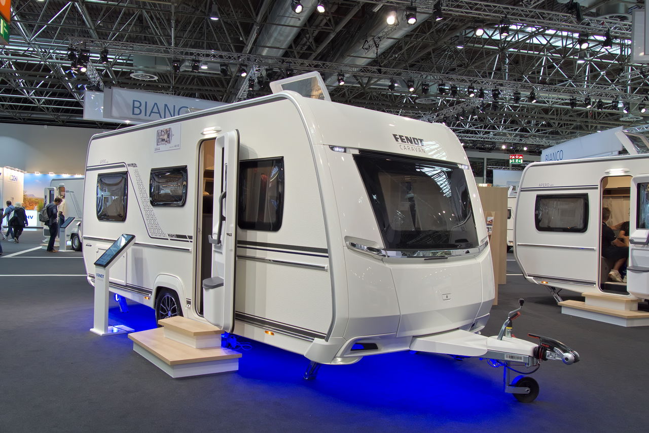 Fendt Apero Activ 465 GE (2027): caravana moderna de estilo lifestyle con camas individuales